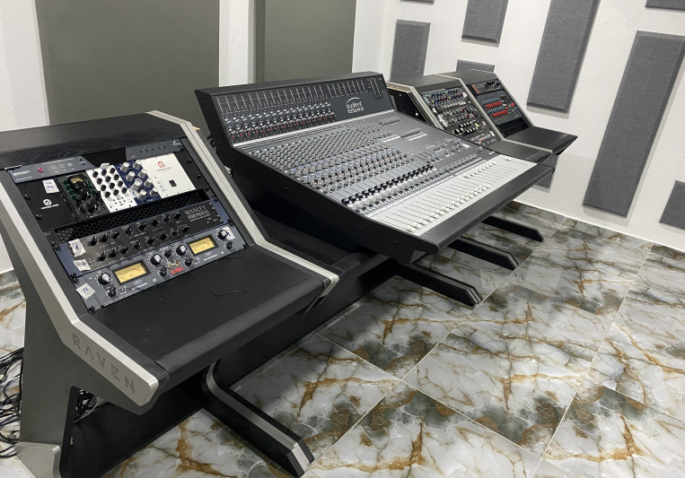 Fran R Sirvent on SoundBetter