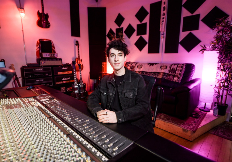 Thomas Vittas on SoundBetter