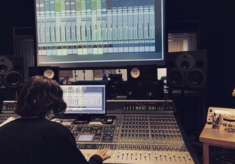 Billy Smart on SoundBetter
