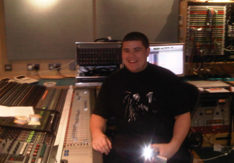 Alexander T on SoundBetter