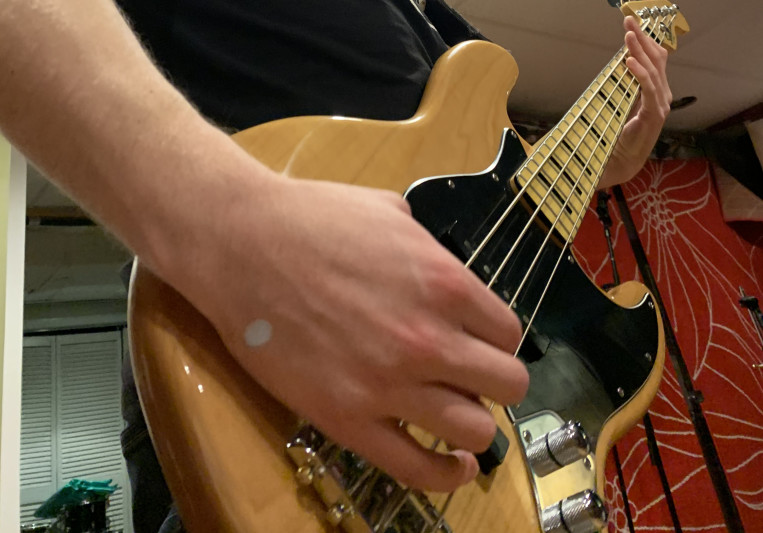 The V. on SoundBetter