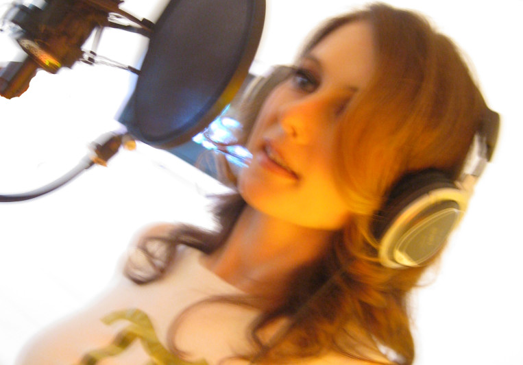Lyngee on SoundBetter