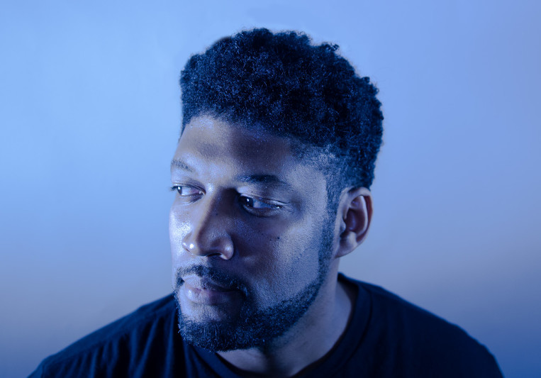 Dark Blue Rooms on SoundBetter