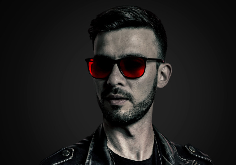 Constantinne on SoundBetter