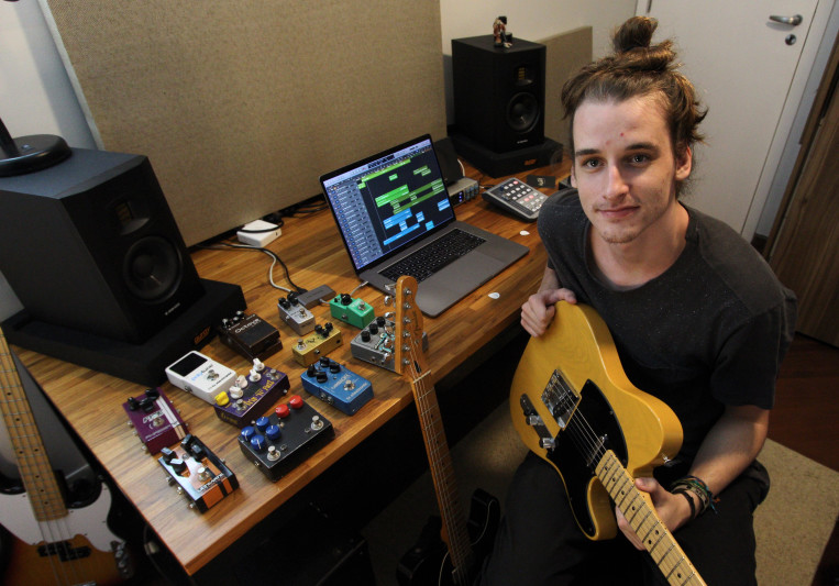 Victor Kroner on SoundBetter