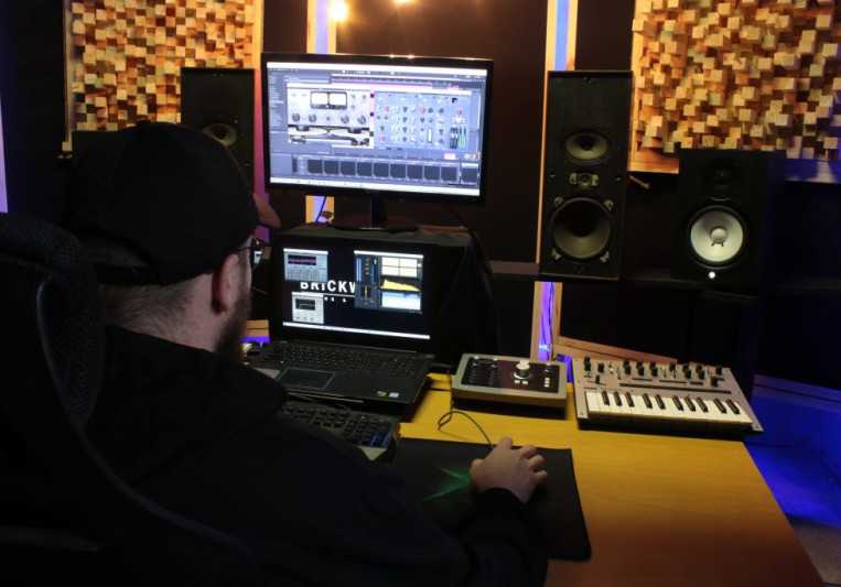 Brickwall Ltd Mixing/Mastering on SoundBetter