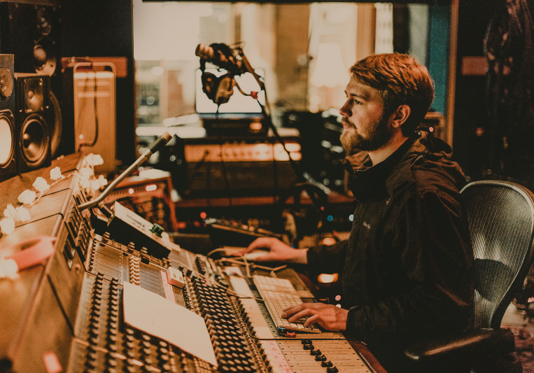 Dan Crook on SoundBetter