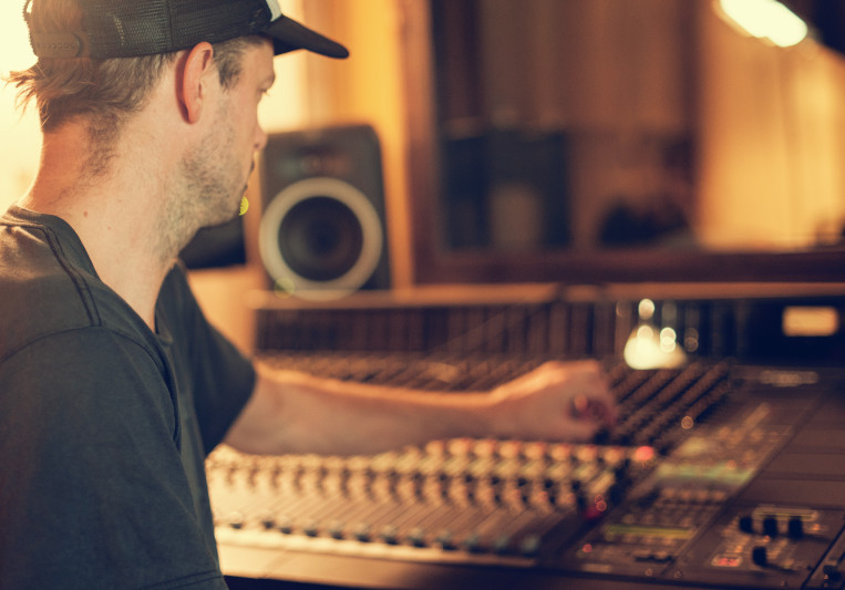 Haptós Soundlab on SoundBetter