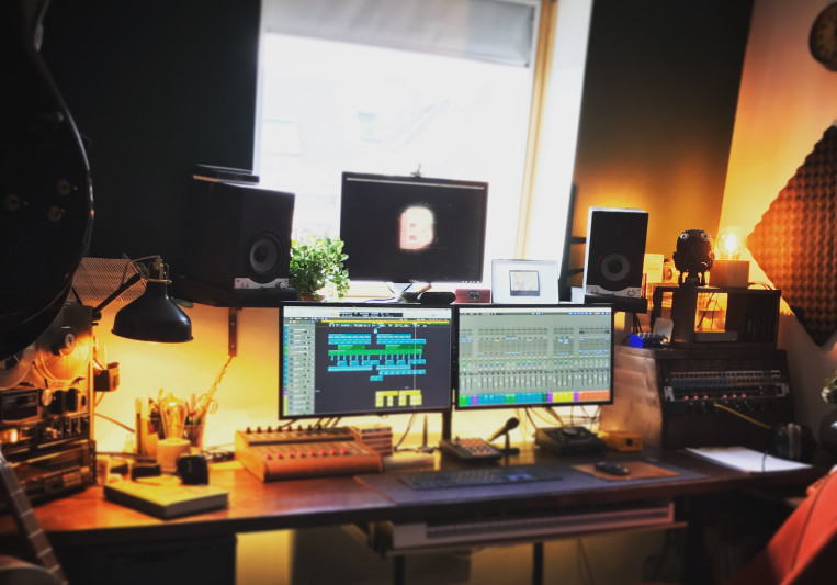 Alexis Lloyd on SoundBetter