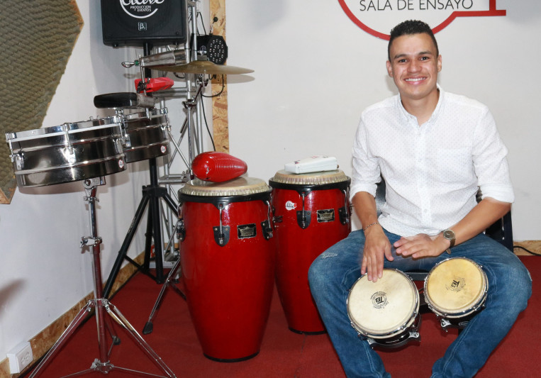 Camilo Barrera (Milo timbal) on SoundBetter