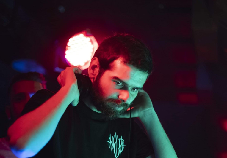 Desbow on SoundBetter