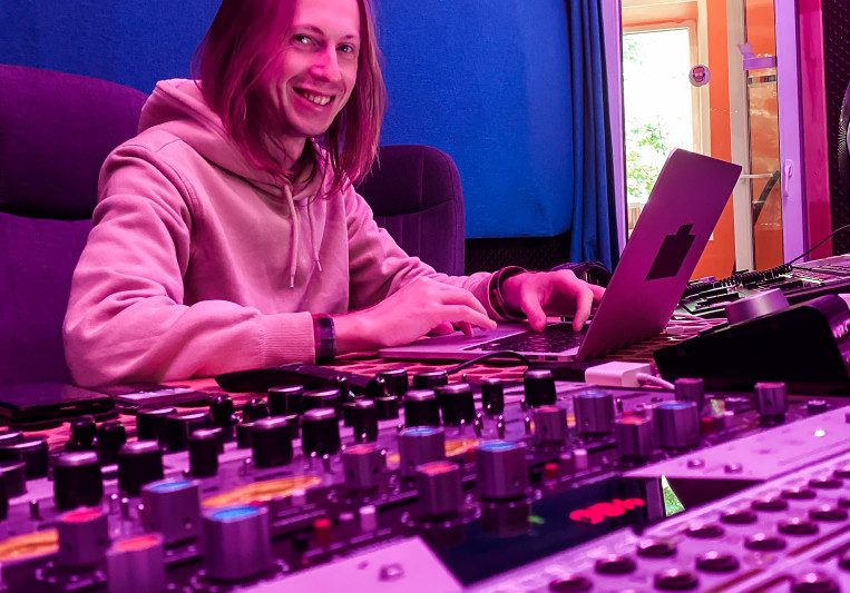 Boris Melnikov on SoundBetter