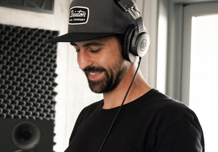Jordan Mitchell on SoundBetter