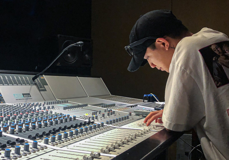 Carlo Villegas on SoundBetter