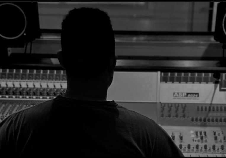 Digital Creatives on SoundBetter