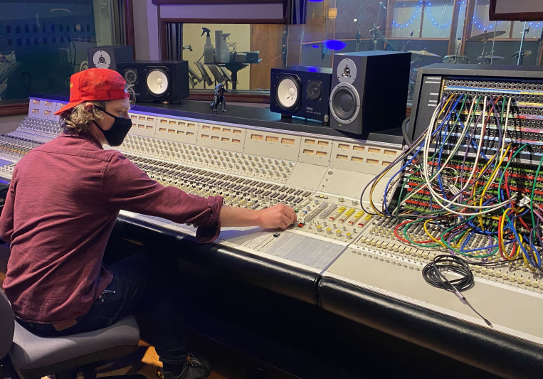 Adam Schoeller on SoundBetter