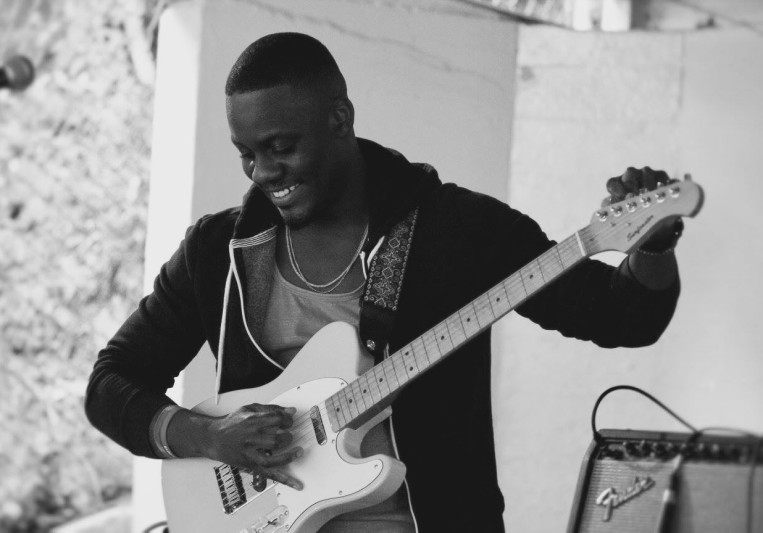 Theophilus Akai on SoundBetter