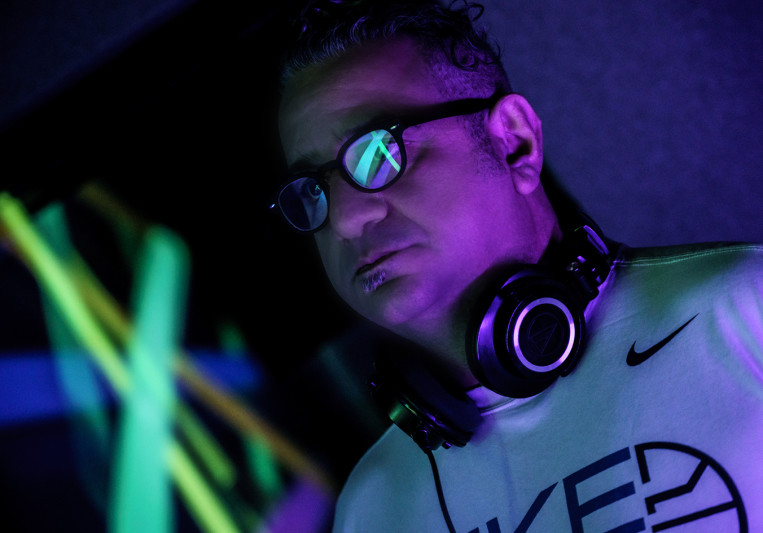 SMORPHYA on SoundBetter