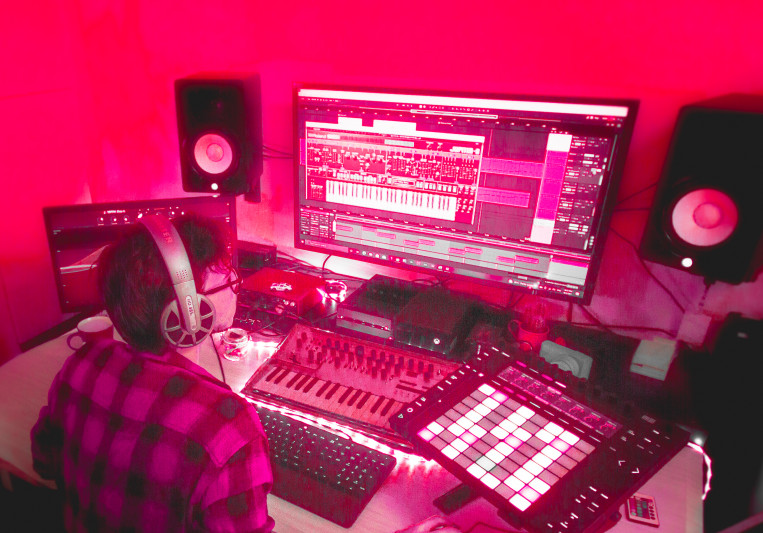 Radu Bădilaș on SoundBetter