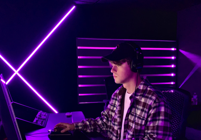 Brendan Roche on SoundBetter