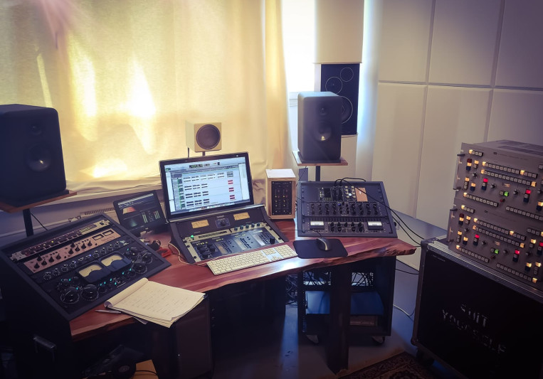 Freund Kern on SoundBetter