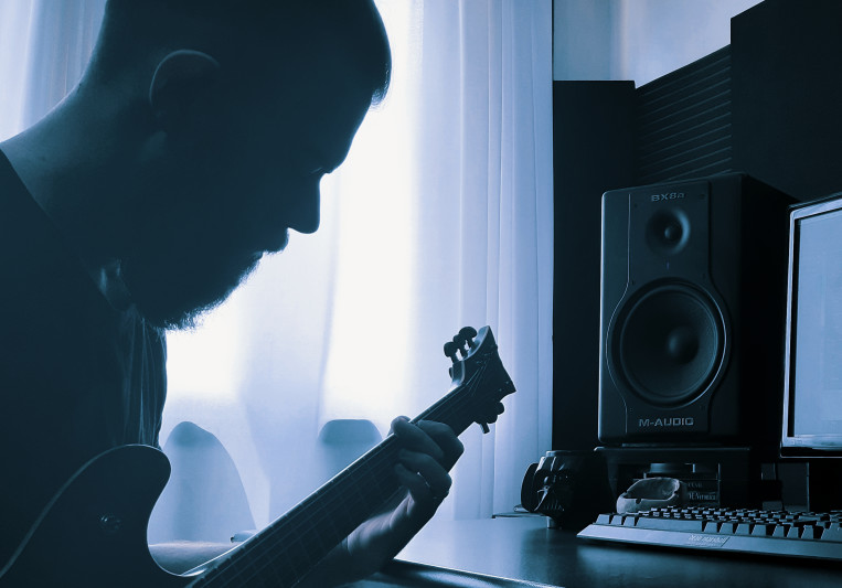 Dave Deville on SoundBetter