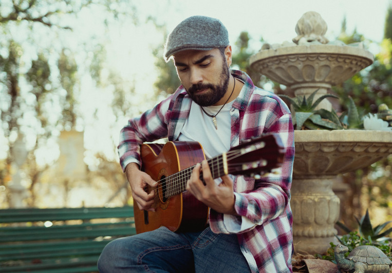 Manuel Fuentes on SoundBetter