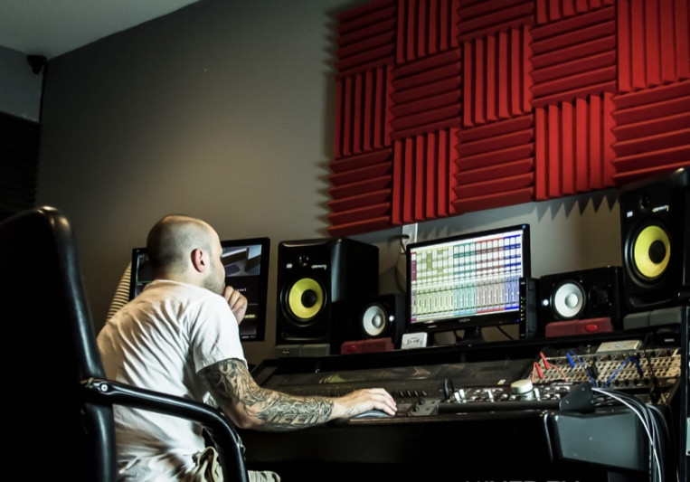 Jose J. Santiago on SoundBetter