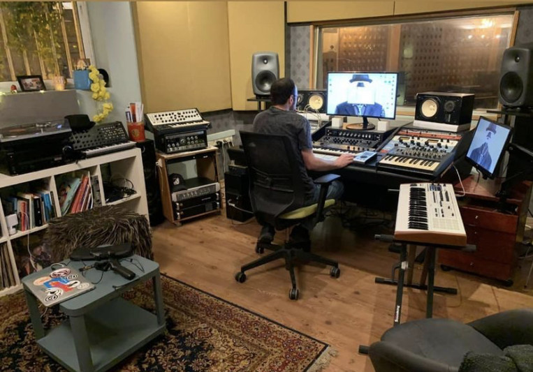 Oded on SoundBetter