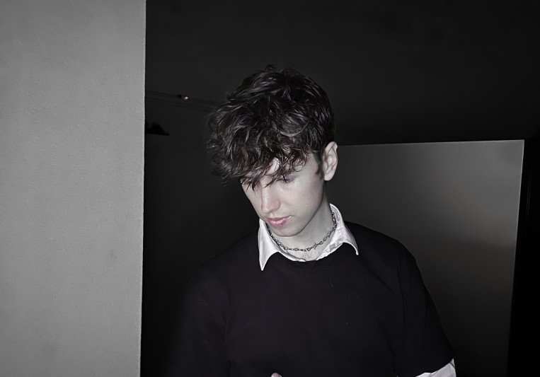 Adam Buckingham on SoundBetter