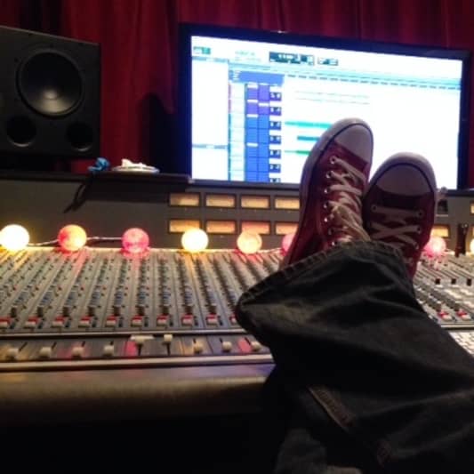 James Plus11 Recording Studio on SoundBetter