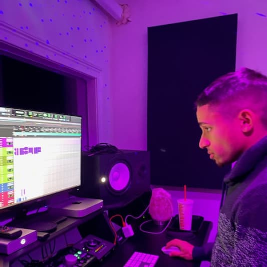 SoundswithSammy on SoundBetter