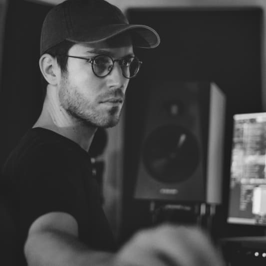 Cymon Nova on SoundBetter
