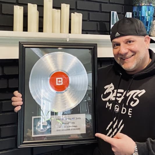 Steve "Mr. Mig" Migliore on SoundBetter