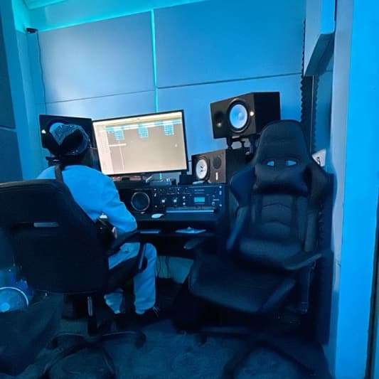 MG production on SoundBetter