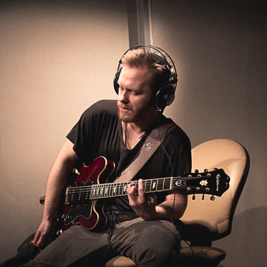 Adrian Vento on SoundBetter