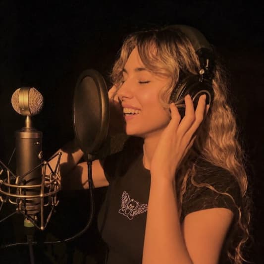 Lina Kay on SoundBetter
