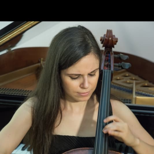 Claudia Fiore on SoundBetter