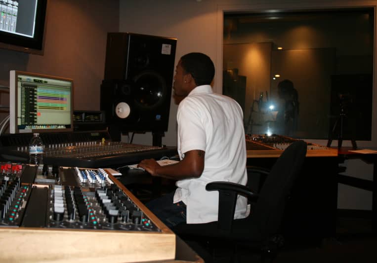 Online Mixing Studio - Professional Mixing&Mastering - Emeryville |  SoundBetter