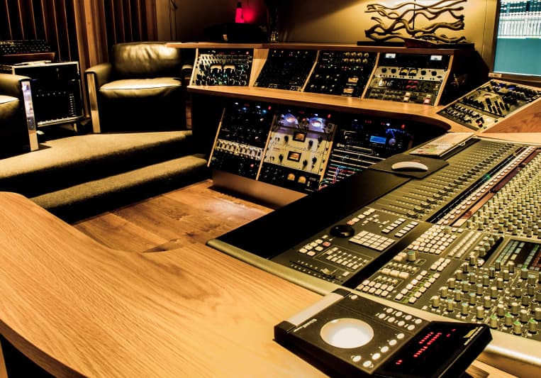 A Sharp Recording Studio on SoundBetter