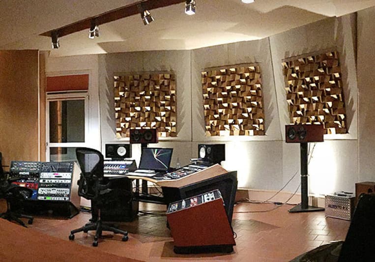 Fuseroom Studio on SoundBetter