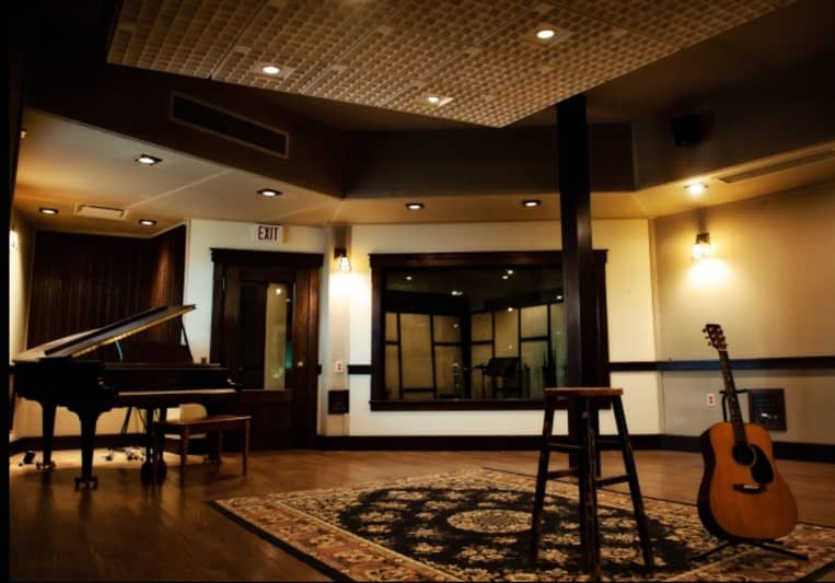 Edie Road Recording Studio on SoundBetter