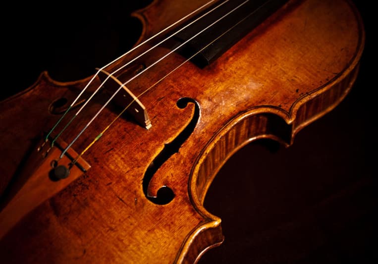 OrchestralViolinist on SoundBetter