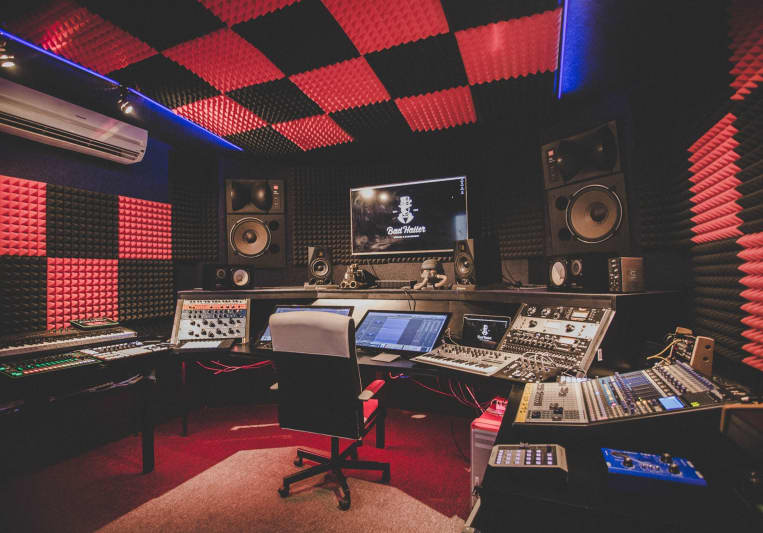 Bad Hatter Studios on SoundBetter