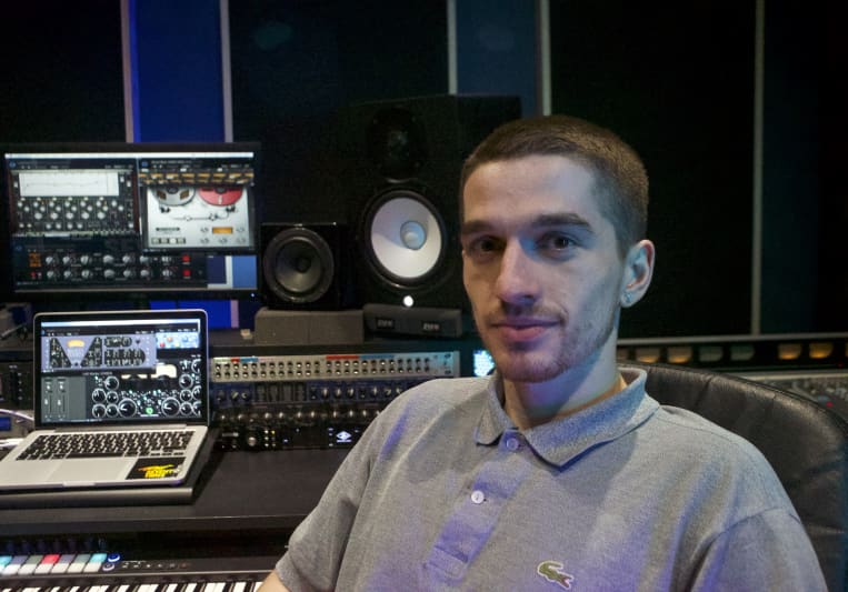 Alex @ A Cut Above London on SoundBetter