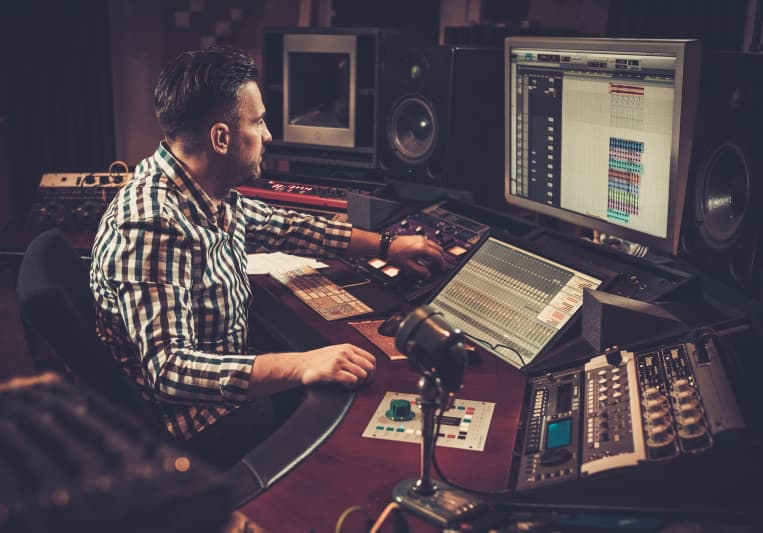 πΈβπβπΌβ on SoundBetter