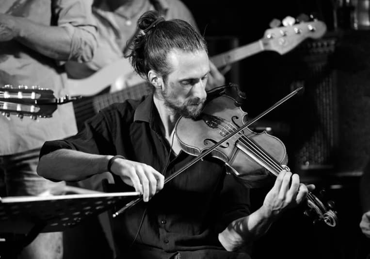 Nikos Mavridis on SoundBetter