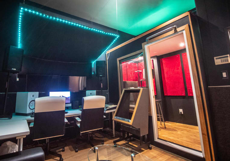 TC360 Premier Recording Studio on SoundBetter