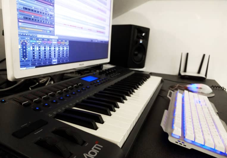 Studio "Sound Of Heart" on SoundBetter