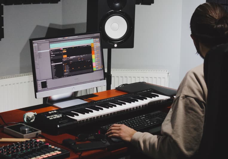 Ricky Mayne on SoundBetter